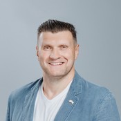 Михаил Мартынов