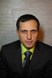 Михаил Петров 